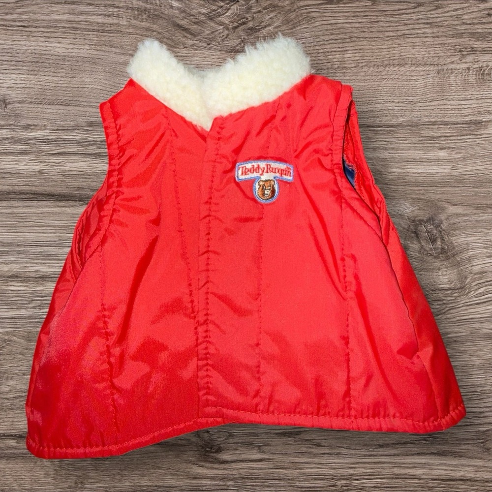 Vintage teddy Ruxpin red puffer vest 1980s